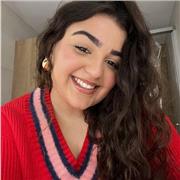 Soy estudiante de un doble grado universitario con ganas de trabajar y ayudar a los alumnos a conseguir sus objetivos.